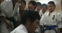 Even kids take Satoishi.